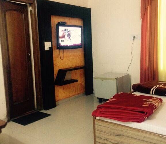 Hotel National Restaurant And Bar, Barnala 2